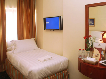 September 14 Nights 2025